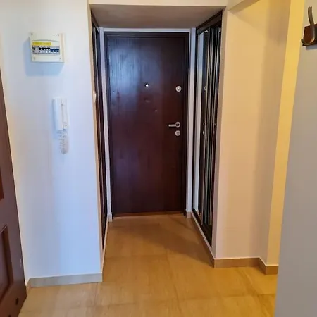 Fantastic Waw - S 1 Warschau